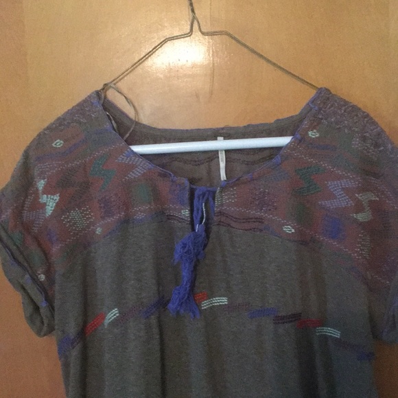 Top - Picture 4 of 5